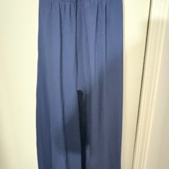 Stylish Navy Blue Sleeveless Jumpsuit - Picture 5 of 14